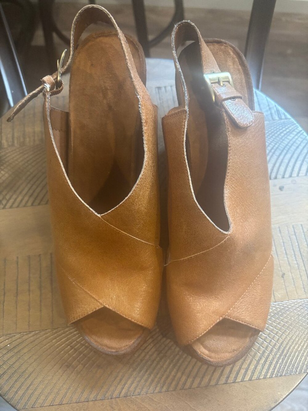 Aerosoles Womens Tan Cognac Leather Peep Toe Wedge Sandals Slingback Sz 11